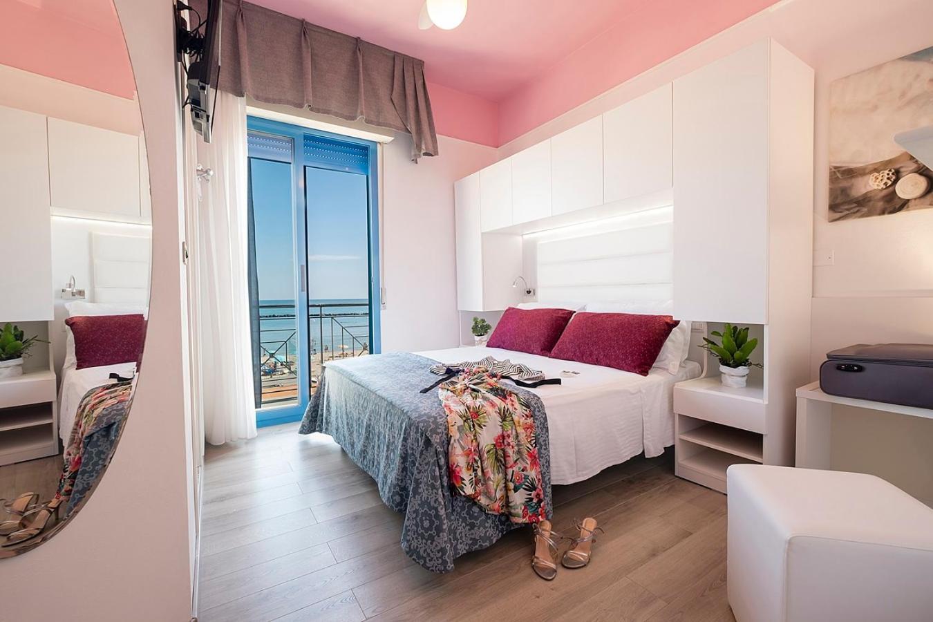 Hotel Eliseo Bellaria-Igea Marina Eksteriør bilde